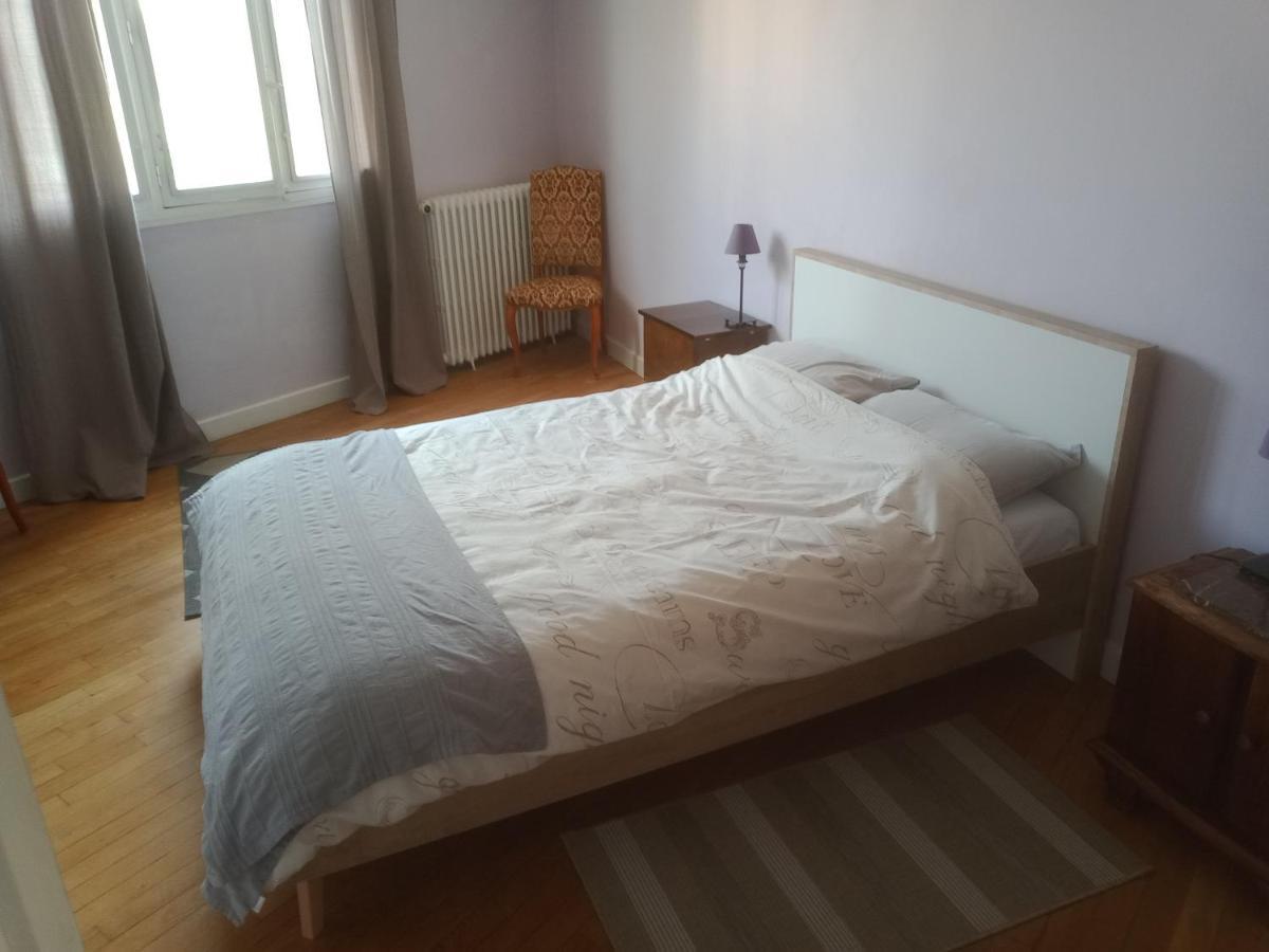 La Petite Cerise Villa Eymoutiers  Bagian luar foto